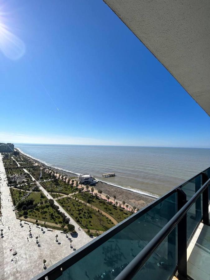 Apartment студия с потрясающим видом на море в Orbi Tower