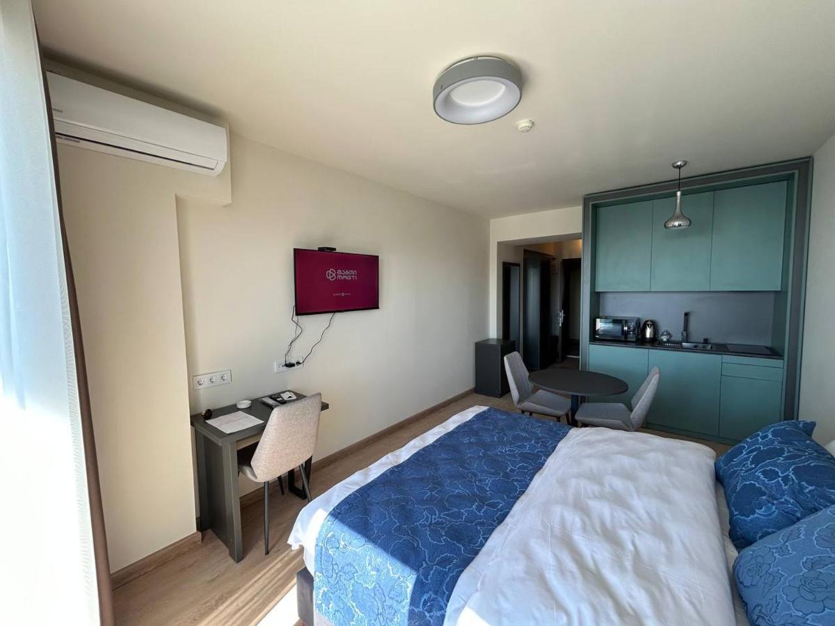 студия с потрясающим видом на море в Orbi Tower Apartment *